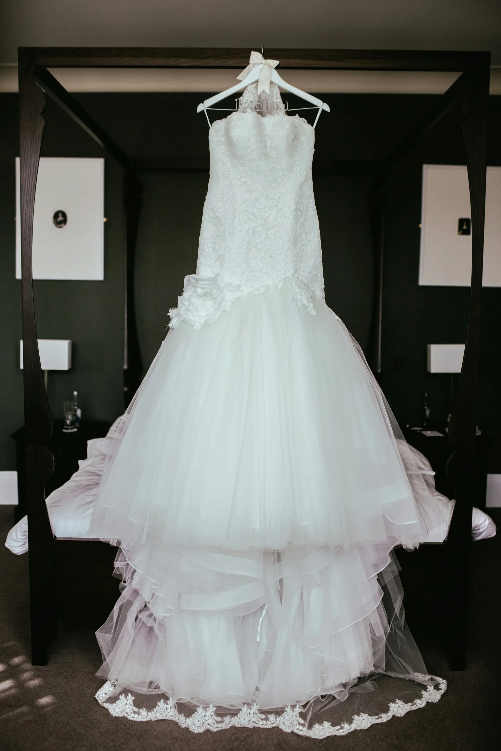 Calcat Rochie Mireasa